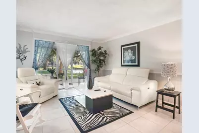 9281 Sunrise Lakes Boulevard #101, Sunrise, FL 33322 - Photo 4