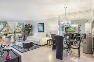 9281 Sunrise Lakes Blvd, Sunrise, FL 33322 - Photo 14