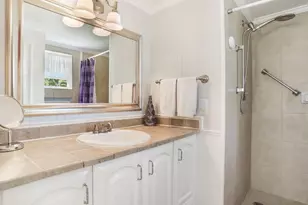 9281 Sunrise Lakes Blvd, Sunrise, FL 33322 - Photo 6