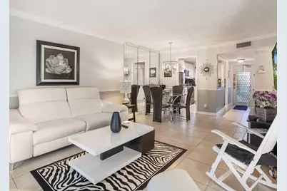 9281 Sunrise Lakes Boulevard #101, Sunrise, FL 33322 - Photo 18