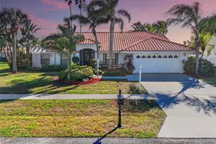 11310 Lake Tree Ct, Boca Raton, FL 33498 - Photo 1