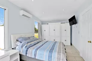 1814 NE 53rd Ct, Pompano Beach, FL 33064 - Photo 12