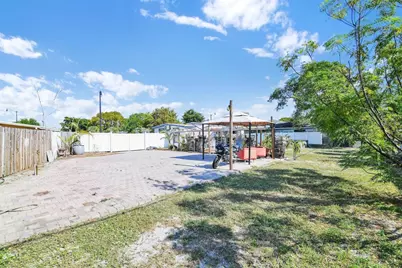 1814 NE 53rd Court, Pompano Beach, FL 33064 - Photo 40