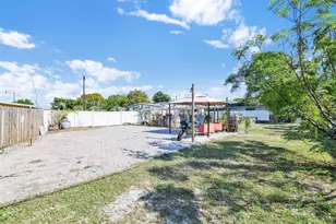 1814 NE 53rd Ct, Pompano Beach, FL 33064 - Photo 40