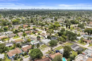 731 SW 71st Terrace, Pembroke Pines, FL 33023 - Photo 56
