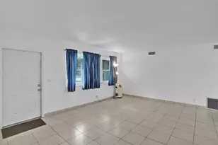 731 SW 71st Terrace, Pembroke Pines, FL 33023 - Photo 8