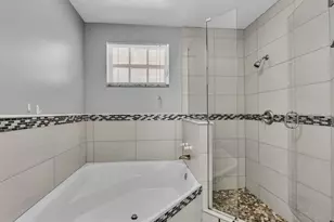 13400 NW 5th Ct, Plantation, FL 33325 - Photo 44