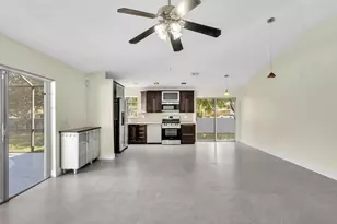 13400 NW 5th Ct, Plantation, FL 33325 - Photo 10