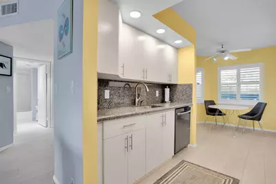 1702 Andros Isle #D4, Coconut Creek, FL 33066 - Photo 8