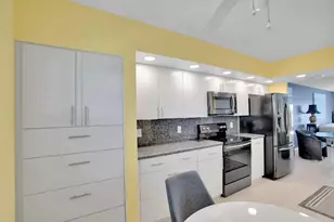 1702 Andros Isle, Pompano Beach, FL 33066 - Photo 6