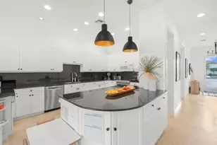 2739 NE 15th St, Fort Lauderdale, FL 33304 - Photo 12