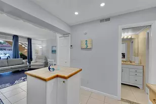 4627 Bougainvilla Dr, Fort Lauderdale, FL 33308 - Photo 12