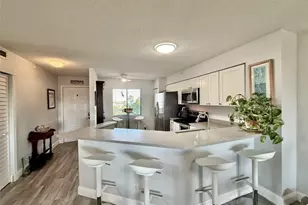 2112 S Cypress Bend Dr, Pompano Beach, FL 33069 - Photo 4