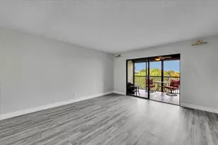 2112 S Cypress Bend Dr, Pompano Beach, FL 33069 - Photo 36