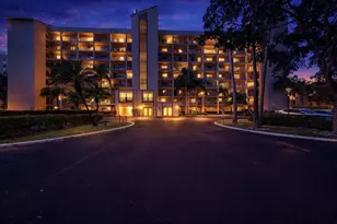 2112 S Cypress Bend Dr, Pompano Beach, FL 33069 - Photo 38