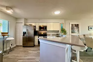 2112 S Cypress Bend Dr, Pompano Beach, FL 33069 - Photo 6