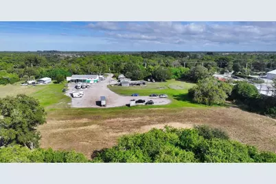 5435 45th Street, Vero Beach, FL 32967 - Photo 10