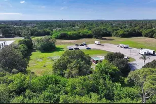 5435 45th St, Vero Beach, FL 32967 - Photo 1