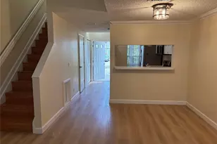 7835 Dixie Beach Cir, Tamarac, FL 33321 - Photo 6