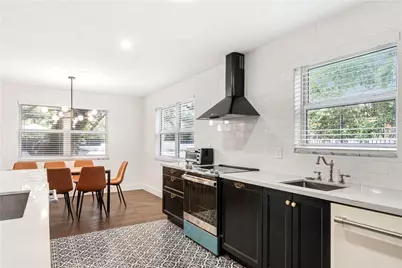 5840 SW 37th Avenue, Fort Lauderdale, FL 33312 - Photo 4