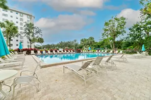 2950 N Palm Aire Dr, Pompano Beach, FL 33069 - Photo 26