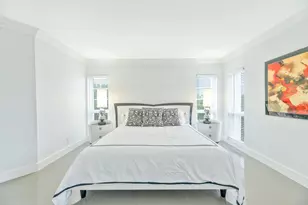 2950 N Palm Aire Dr, Pompano Beach, FL 33069 - Photo 14