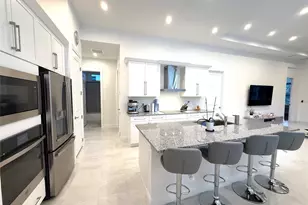 187 SE Via Sangro, Port Saint Lucie, FL 34952 - Photo 6