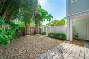 1112 NE 17th Way, Fort Lauderdale, FL 33304 - Photo 48