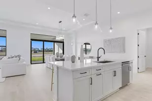 12631 SW Lunata Way, Port Saint Lucie, FL 34987 - Photo 8