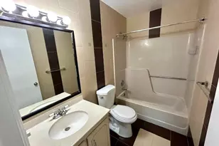 7931 Southgate Blvd, Pompano Beach, FL 33068 - Photo 16