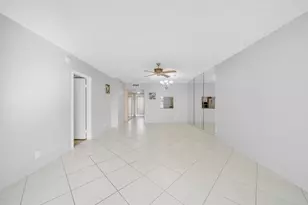 1035 Country Club Dr, Margate, FL 33063 - Photo 20
