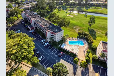 1035 Country Club Drive #407, Margate, FL 33063 - Photo 2