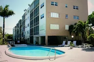 200 NE 14th Ave Unit, Hallandale Beach, FL 33009 - Photo 2