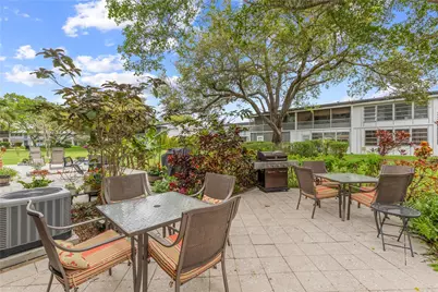 210 Oakridge N #210, Deerfield Beach, FL 33442 - Photo 32