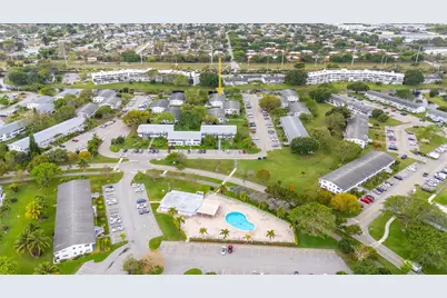 210 Oakridge N #210, Deerfield Beach, FL 33442 - Photo 38