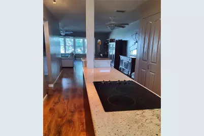 3114 59th Street #303, Saint Petersburg, FL 33707 - Photo 1