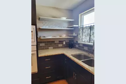 3114 59th Street #303, Saint Petersburg, FL 33707 - Photo 6