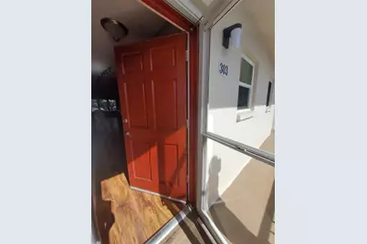 3114 59th Street #303, Saint Petersburg, FL 33707 - Photo 2