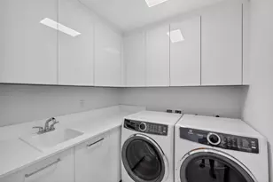 153 N Seabreeze Blvd, Fort Lauderdale, FL 33304 - Photo 24