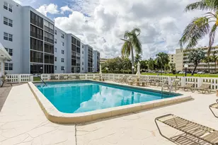 190 SE 5th Ave, Dania Beach, FL 33004 - Photo 36