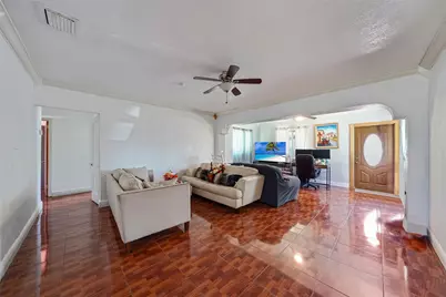 413 NW 100th Terrace, Miami, FL 33150 - Photo 4