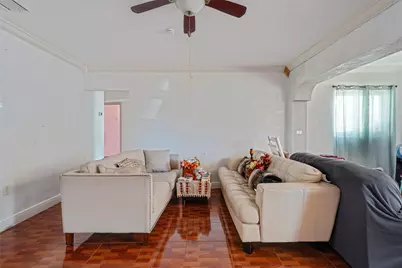 413 NW 100th Terrace, Miami, FL 33150 - Photo 6