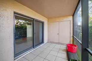 16 Toledo Ct, Davie, FL 33324 - Photo 40