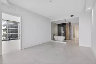 700 NE 24th St, Miami, FL 33137 - Photo 16