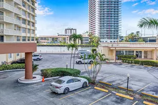 1817 S Ocean Dr, Hallandale Beach, FL 33009 - Photo 14