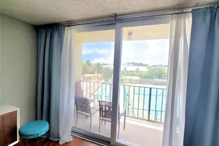 1009 N Ocean Blvd, Pompano Beach, FL 33062 - Photo 6