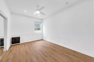 13702 NW 10th Ct, Pembroke Pines, FL 33028 - Photo 38