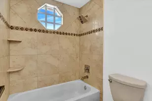 13702 NW 10th Ct, Pembroke Pines, FL 33028 - Photo 54