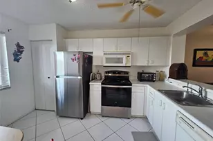 9525 Weldon Cir, Tamarac, FL 33321 - Photo 6