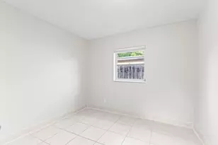 21200 NE 12th Ct, Miami, FL 33179 - Photo 8